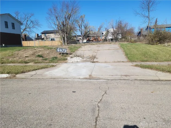 6473 Waywind Dr, Dayton, OH 45426