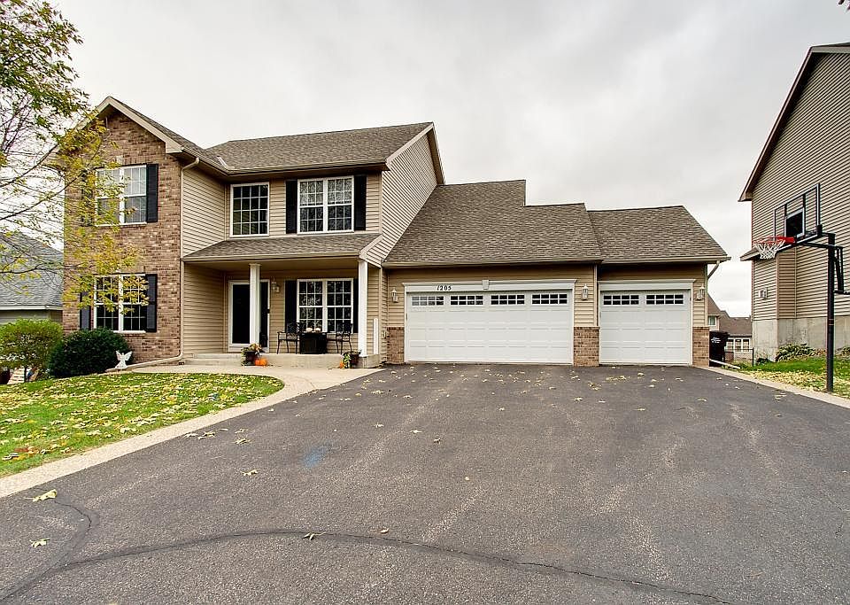 1st image of 1205 Park Ct