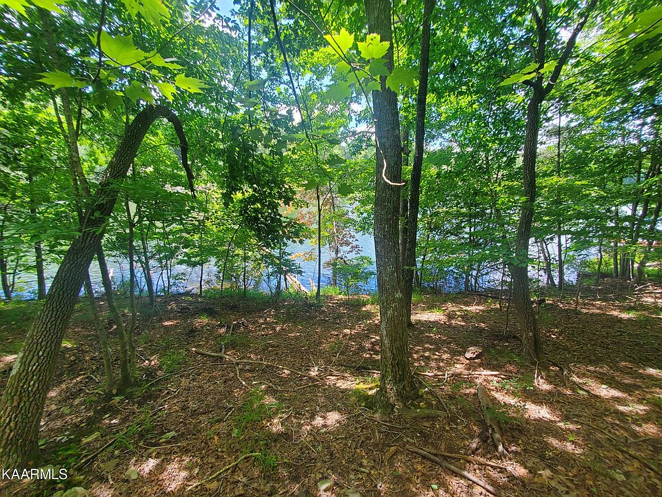 1st image of 132 Chatham Ln