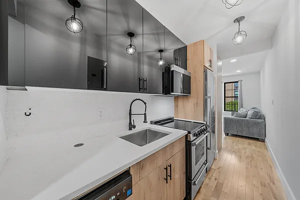 Rented by Blue Sky Management NY Inc | media 1