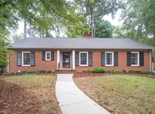 102 Irving Park Ct, Greensboro, NC 27408