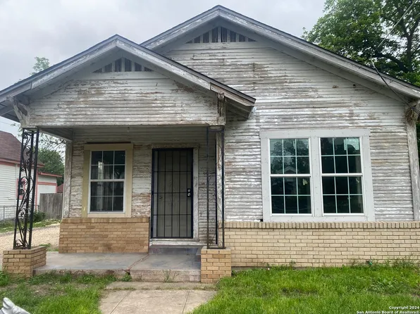 2106 W Cesar E Chavez Blvd, San Antonio, TX 78207