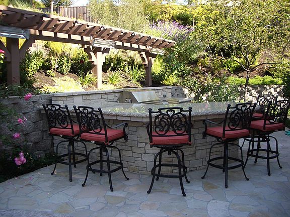 Heated Outdoor Dining Area