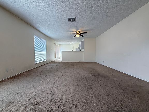 3rd image of 8459 Cranberry Hl APT 3