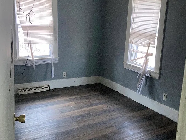 1751 E Johns Ave — Photo 4