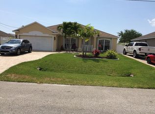 424 SE 13th Pl, Cape Coral, FL 33990