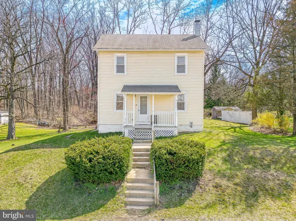 638 State St, Mertztown, PA 19539