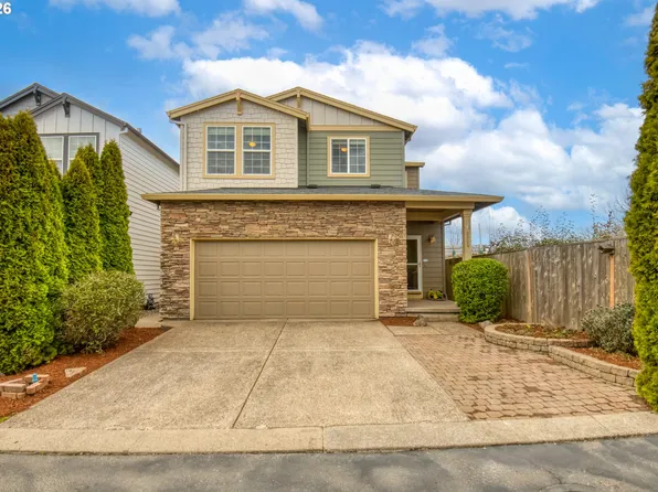 3355 SE Silver Fox Way, Hillsboro, OR 97123