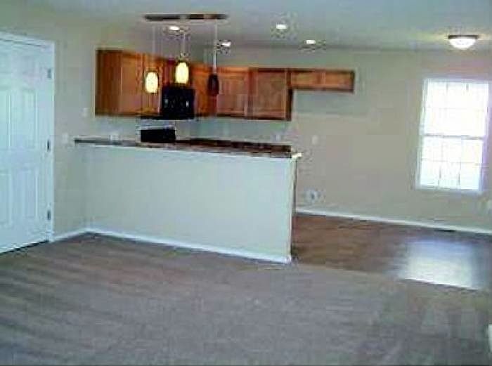 2nd image of 4404 Chipmunk Ln