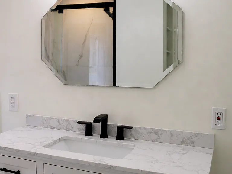 651 Quinnipiac Ave #2 — Photo 15