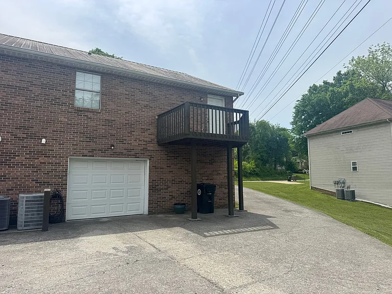 5458-5462 Old Stage Rd — Photo 9