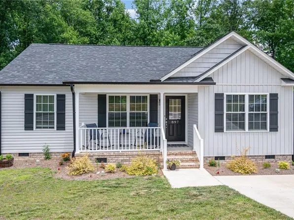897 Berg St, Asheboro, NC 27203