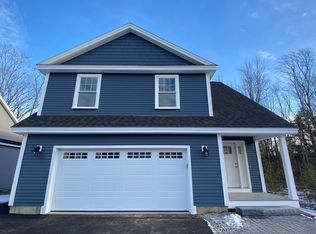 6 Baxter Ln, Saco, ME 04072