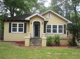 4825 Morris St, Moss Point, MS 39563