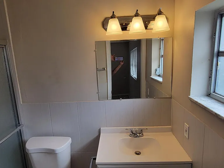 7104 NW 80th Ave — Photo 10