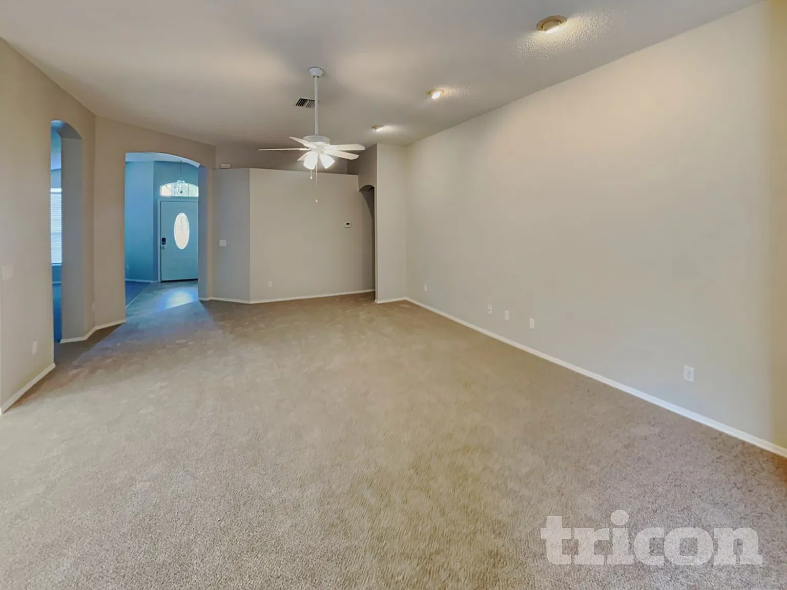 5664 Bridgeton Court Palm Harbor FL — Photo 4