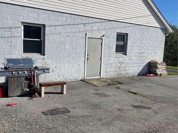 2nd image of 5478 Greenville Rd