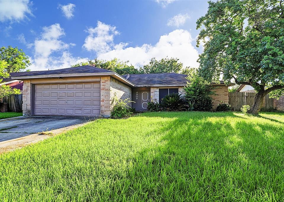 1st image of 4908 Deerwood Cir