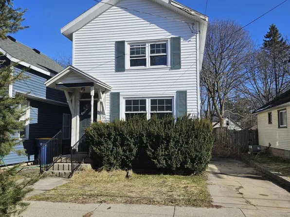 552 Pine Ave NW, Grand Rapids, MI 49504