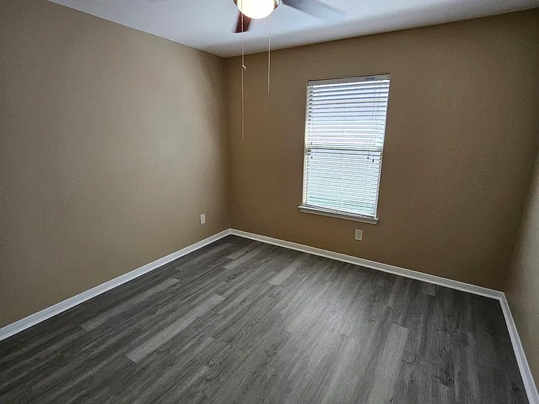 21362 Slate Crossing Ln — Photo 8