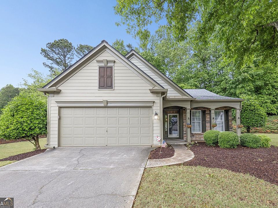 1st image of 203 Bourke Ct