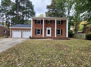 97 Waterview Dr, Newport News, VA 23608