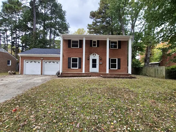 97 Waterview Dr, Newport News, VA 23608