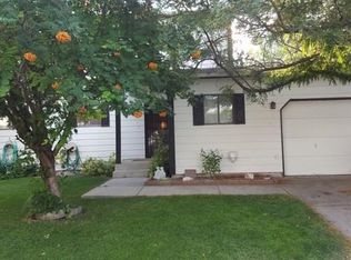 1317 Yellowstone River Rd, Billings, MT 59105