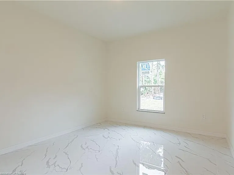 117 Flo Ave NW — Photo 6