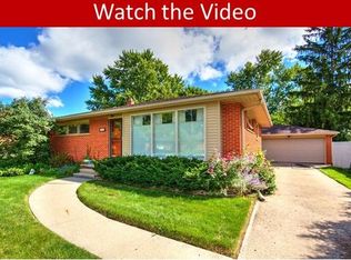 1571 Glastonbury Rd, Ann Arbor, MI 48103