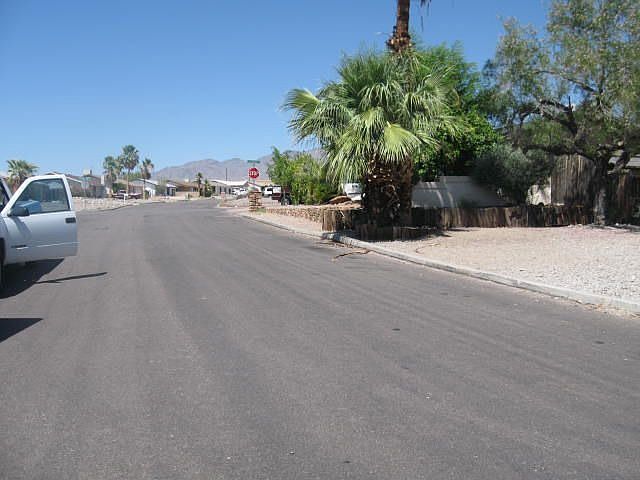 2nd image of 807 Chalon Ln
