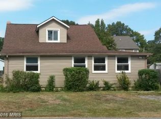 1216 Holly Ave, Shady Side, MD 20764