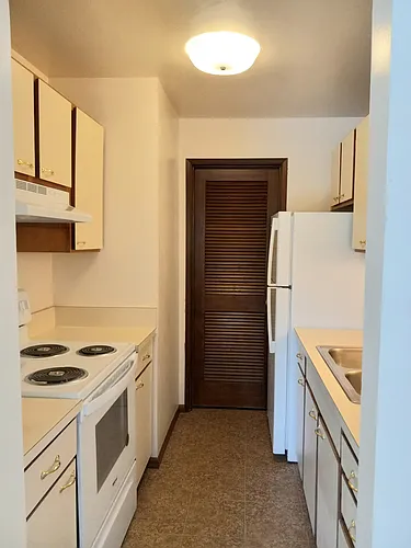 701 E 6th Ave #103 Photo 1
