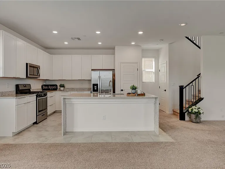 5406 Zacatin Ct — Photo 8
