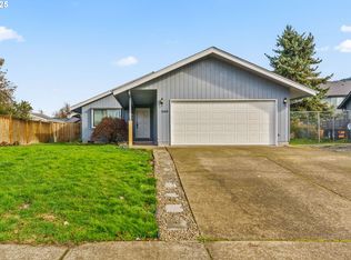 289 73rd Pl, Springfield, OR 97478