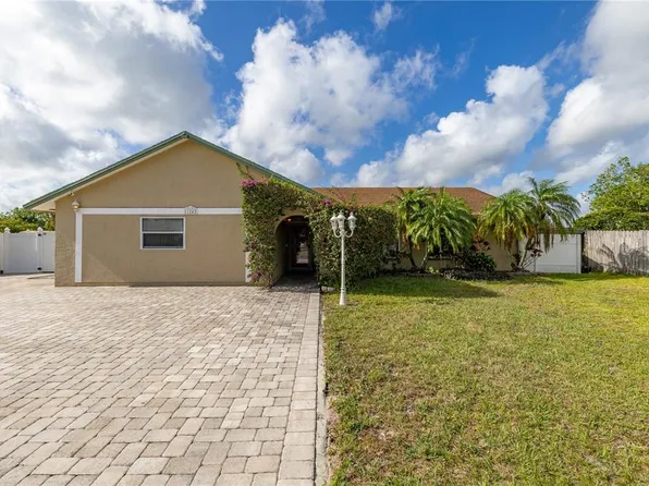 11242 Stone Gate Ct, Orlando, FL 32837