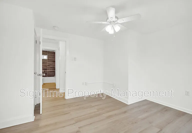 115 W Church St — Photo 9