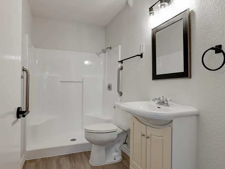 Silver Oaks Villas — Photo 37