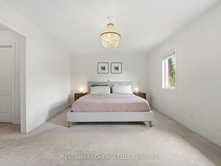 165 Margaret Dr — Photo 20