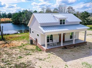 1002 Azalea Dr, Hoboken, GA 31542