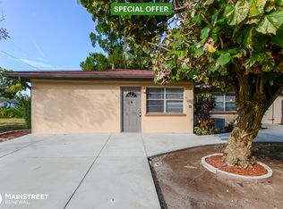 4104 2nd Ave NW, Bradenton, FL 34209