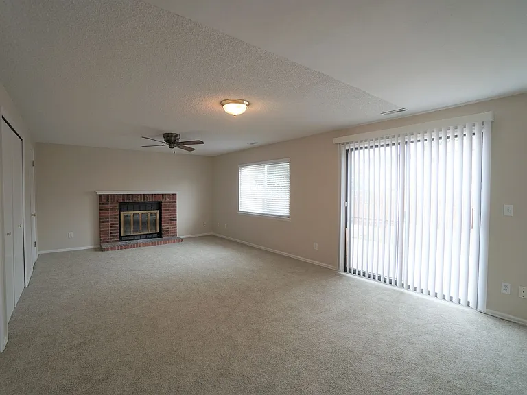 3460 Sun River Pl — Photo 10