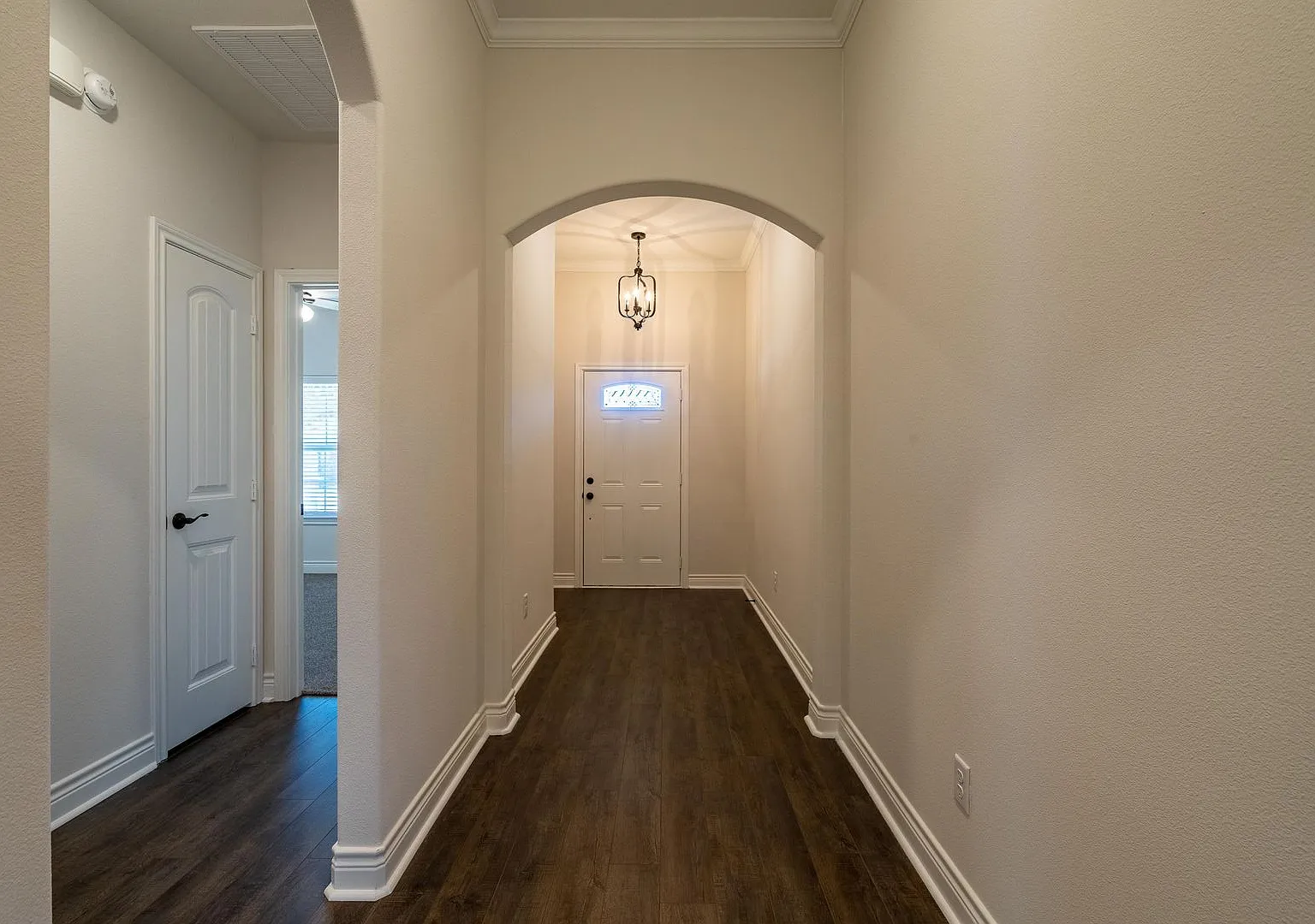 Modern Open-Concept 3-Bedroom Home with Premium Upgrades & Private Suite — Photo 3