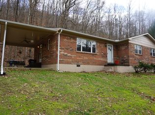 2337 Cat Creek Rd, Stanton, KY 40380