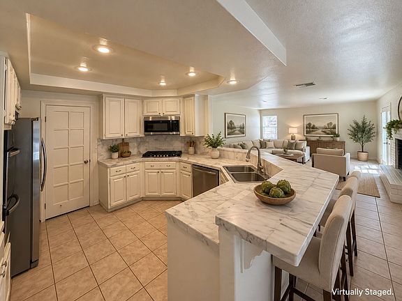3rd image of 8245 Ocean Terrace Way