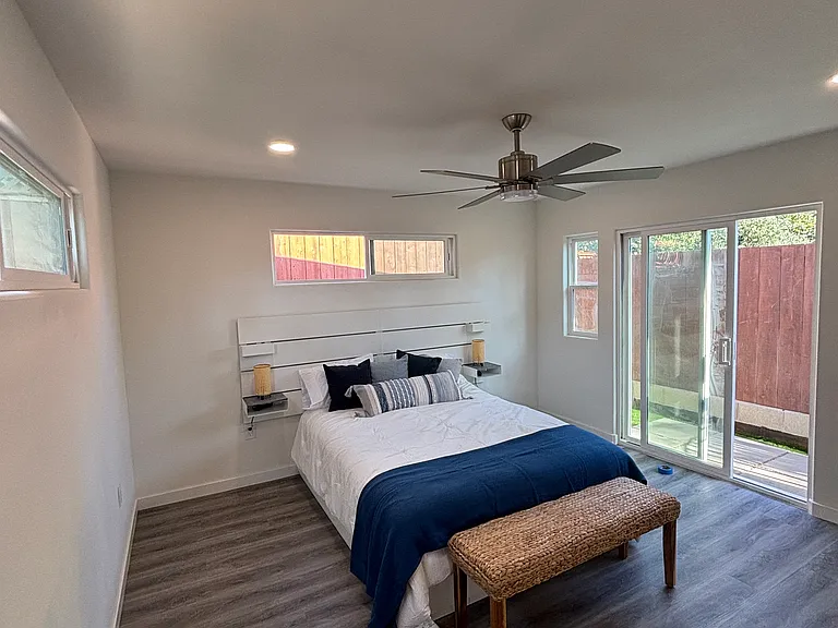 232 N Rios Ave — Photo 10
