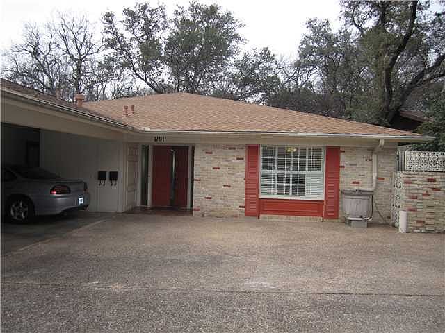 1st image of 1101 Heritage Way #B