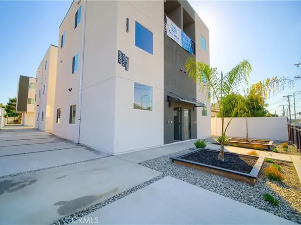 630 E Adams Blvd, Los Angeles, CA 90011