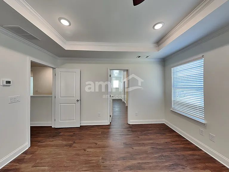 5252 Blue Mountain Dr — Photo 14