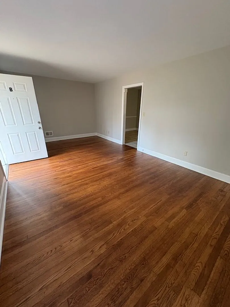 Building Photo - 403 Smith Ave #B